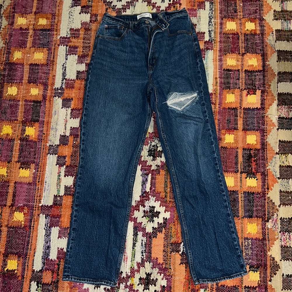 Abercrombie curve love 90s straight ultra high rise - size 30/10R